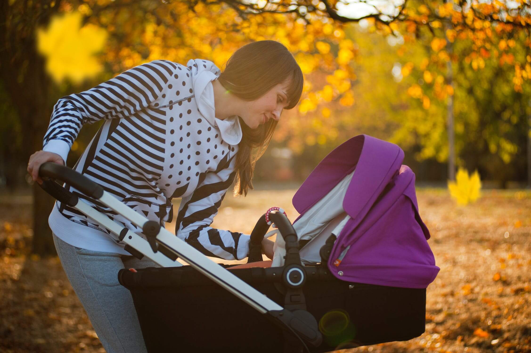 Buying A Baby Stroller? Here’s What To Look For In A Good Stroller